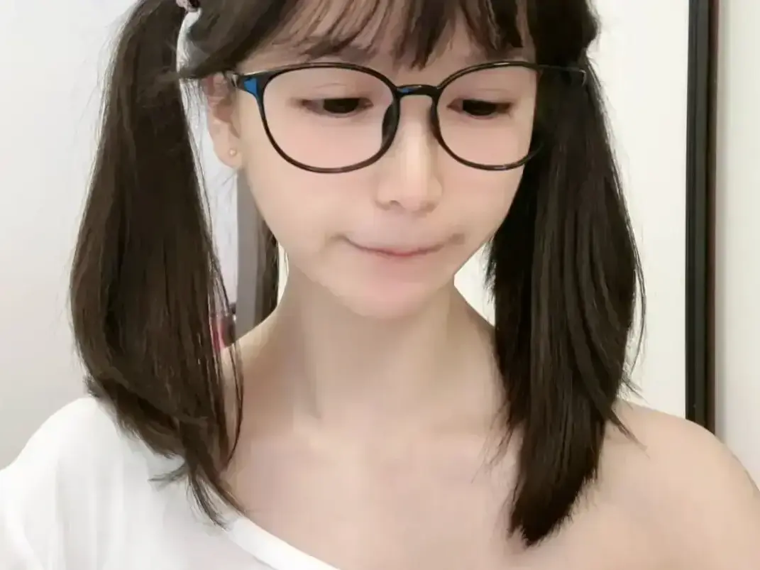 萌小栖资源下载-天才交易员咯咯哒原视频无删减全集-完整版免费畅播高清资源在线观看