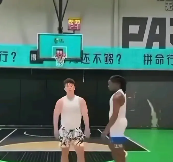 《牛教练的裤子》HD无广告播放-说好切磋球技黑哥却专攻腰带-《牛教练的裤子》全集高清资源免费看