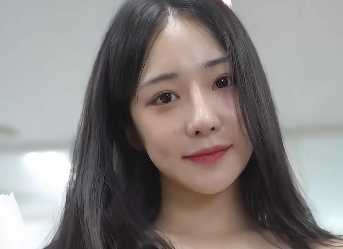 韩国短剧《hi-teenager》全集超清未删减在线观看-神奇的眼镜免费不卡顿-星空影院完整版资源一键保存随心看