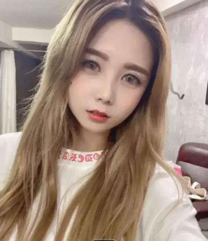 《爱豆MV-孟若羽》最新MV精选 - 4K高清1080P画质 - 免费无广告在线观看 - 孟若羽音乐视频资源下载